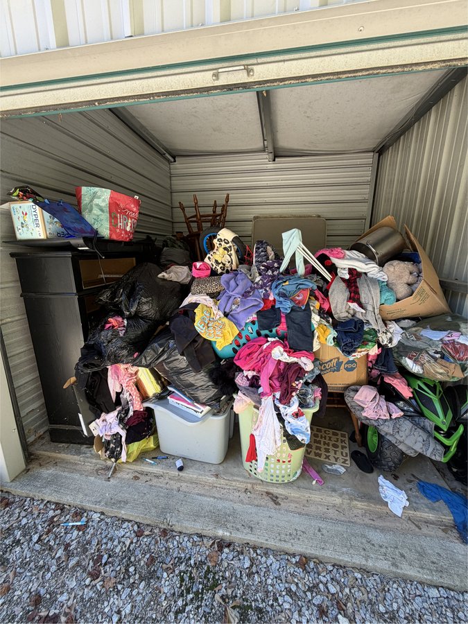 10 x 10 storage unit in Sumter, SC