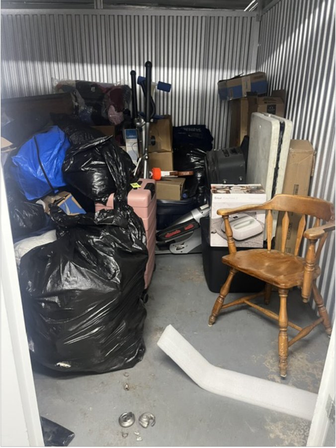 10 x 10 storage unit in Chicago, IL