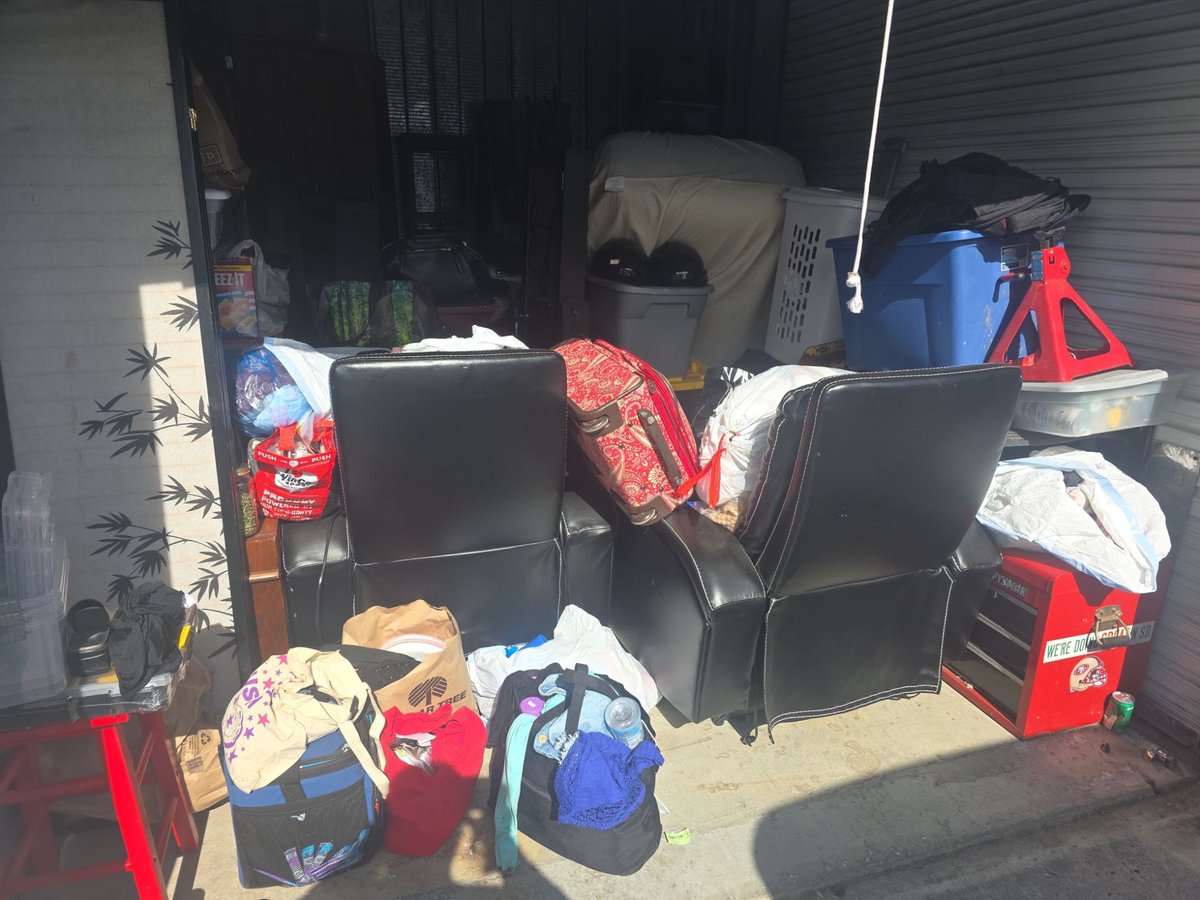 10 x 15 storage unit in Rohnert Park, CA