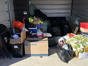 10 x 15 storage unit in Chesterfield, MI