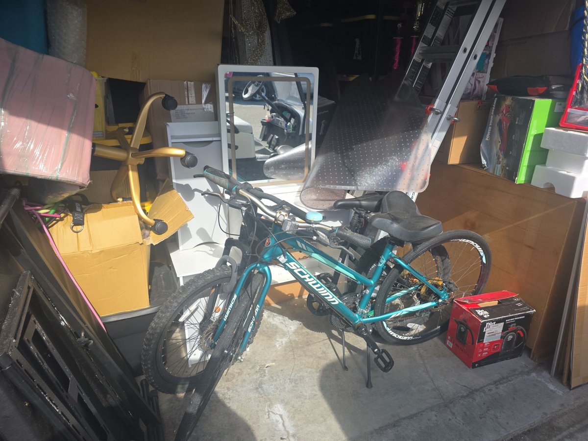 10 x 15 storage unit in Rohnert Park, CA