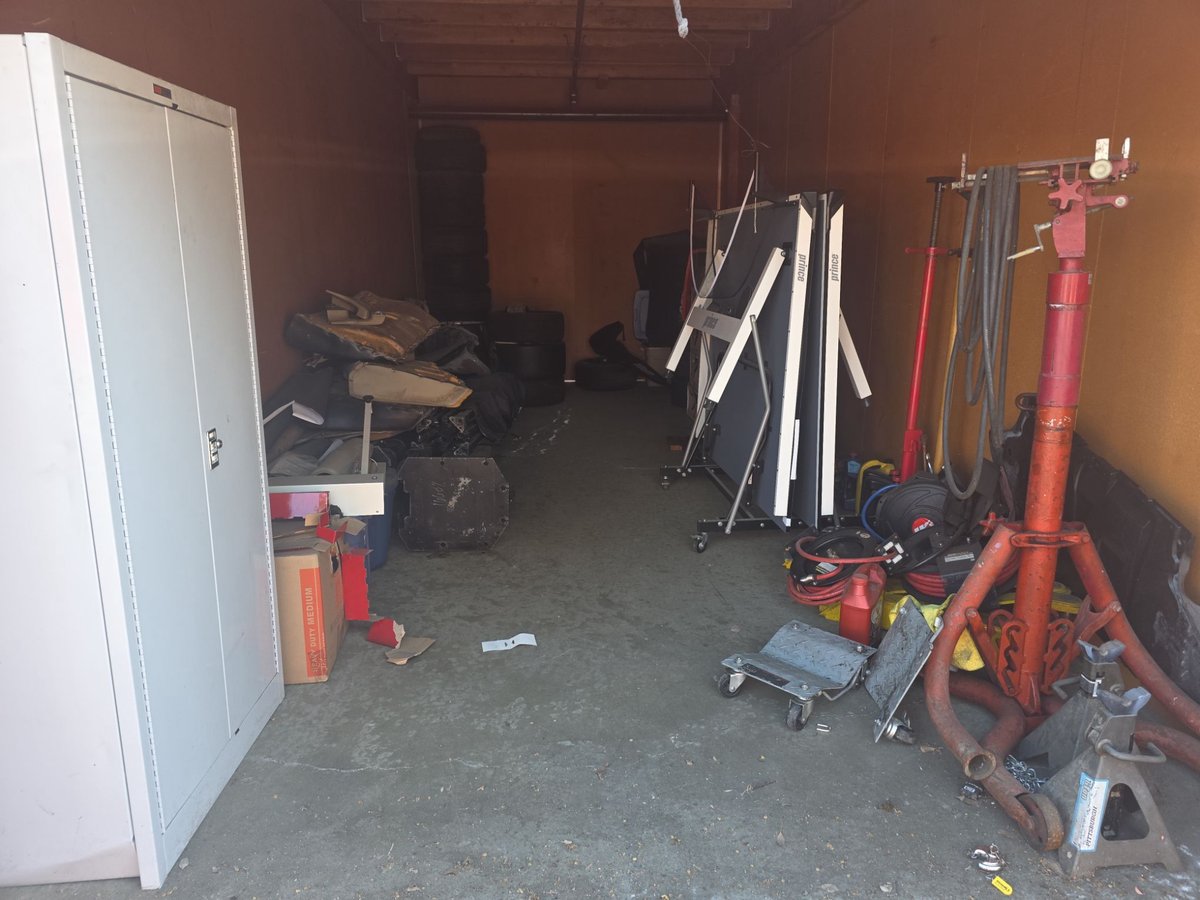 10 x 25 storage unit in Santa Rosa, CA