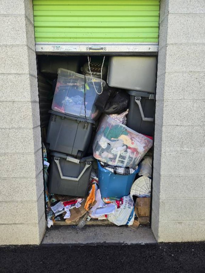 5 x 15 storage unit in Redlands, CA