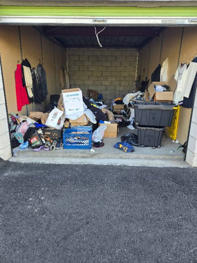 10 x 20 storage unit in Redlands, CA
