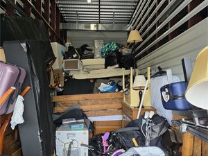 10 x 30 unit in Mundelein