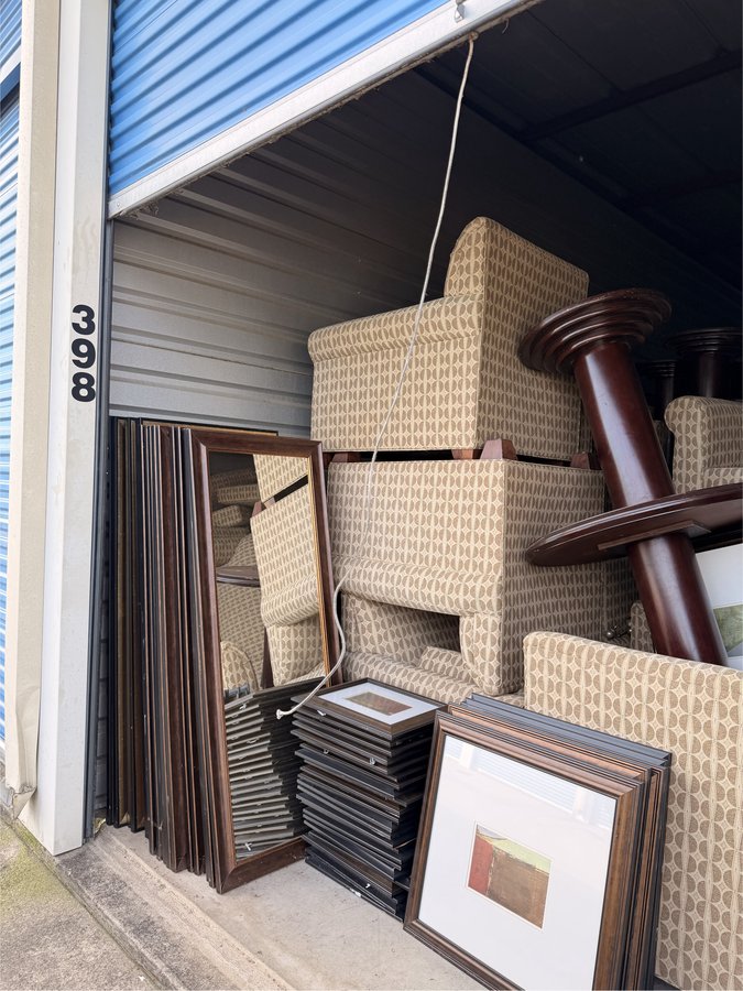 12 x 30 storage unit in Van Buren, AR