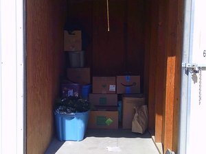 5 x 10 storage unit in Fresno, CA