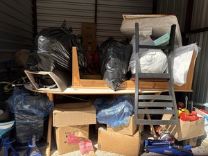 10 x 10 storage unit in Conroe, TX
