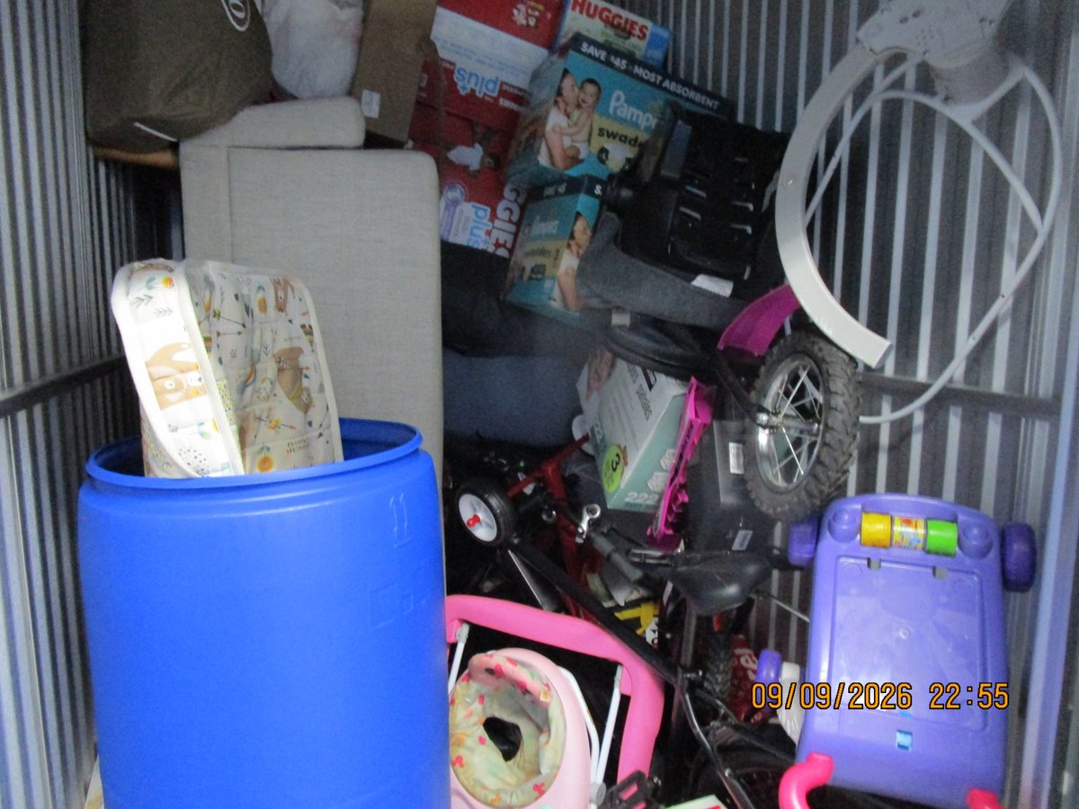 5 x 8 storage unit in Bronx, NY