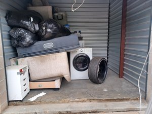 10 x 10 storage unit in Aurora, CO