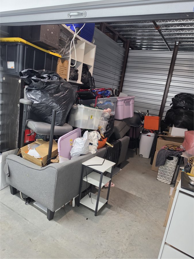 10 x 15 storage unit in Reston, VA