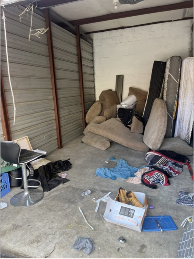10 x 20 storage unit in Chicago, IL
