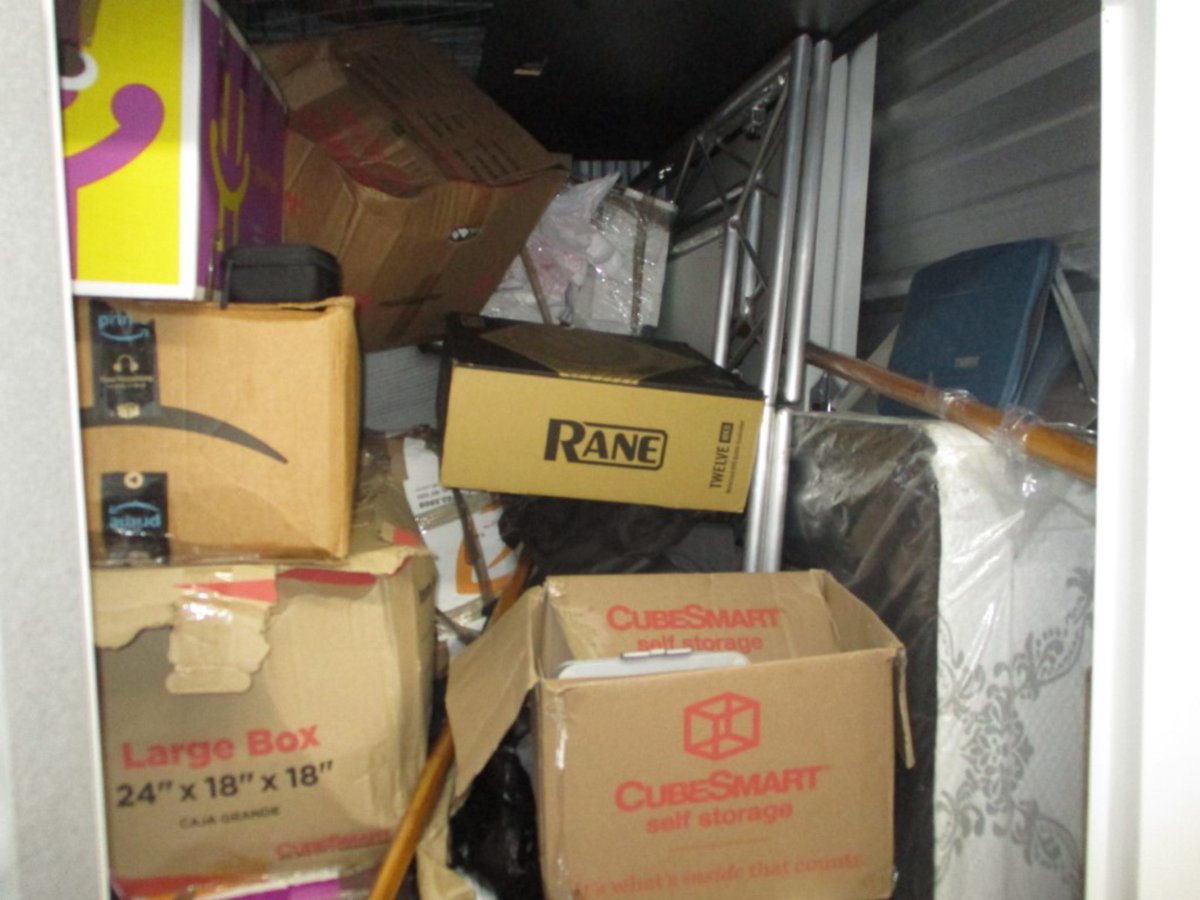 5 x 8 storage unit in Brooklyn, NY