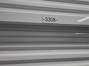 5 x 5 storage unit in Mundelein, IL