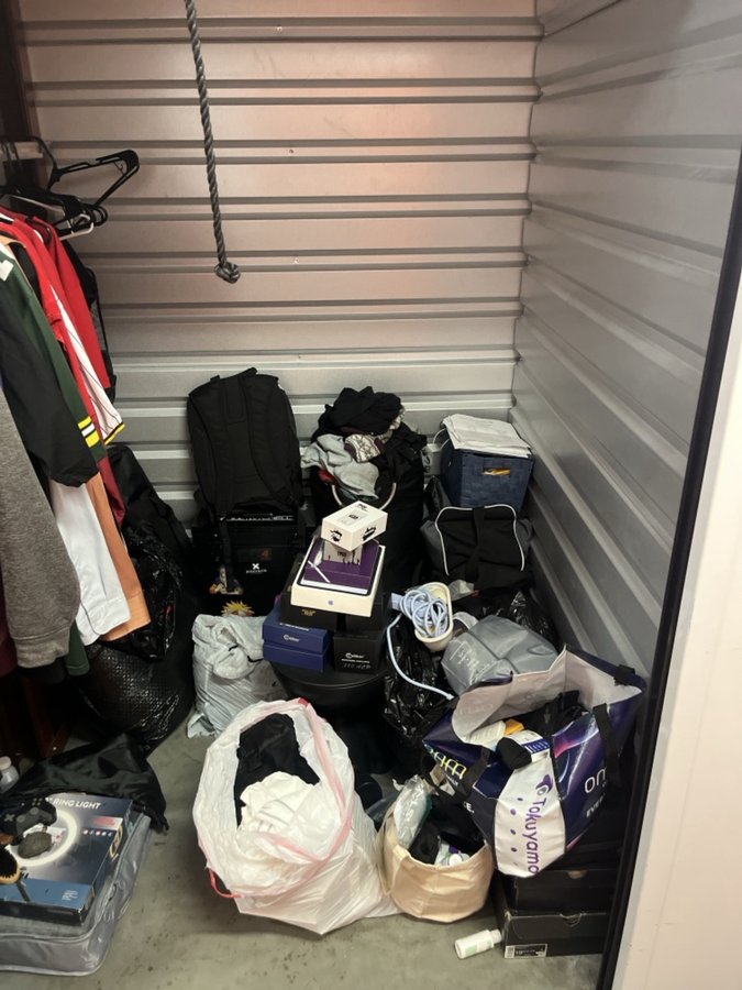 5 x 5 storage unit in San Diego, CA