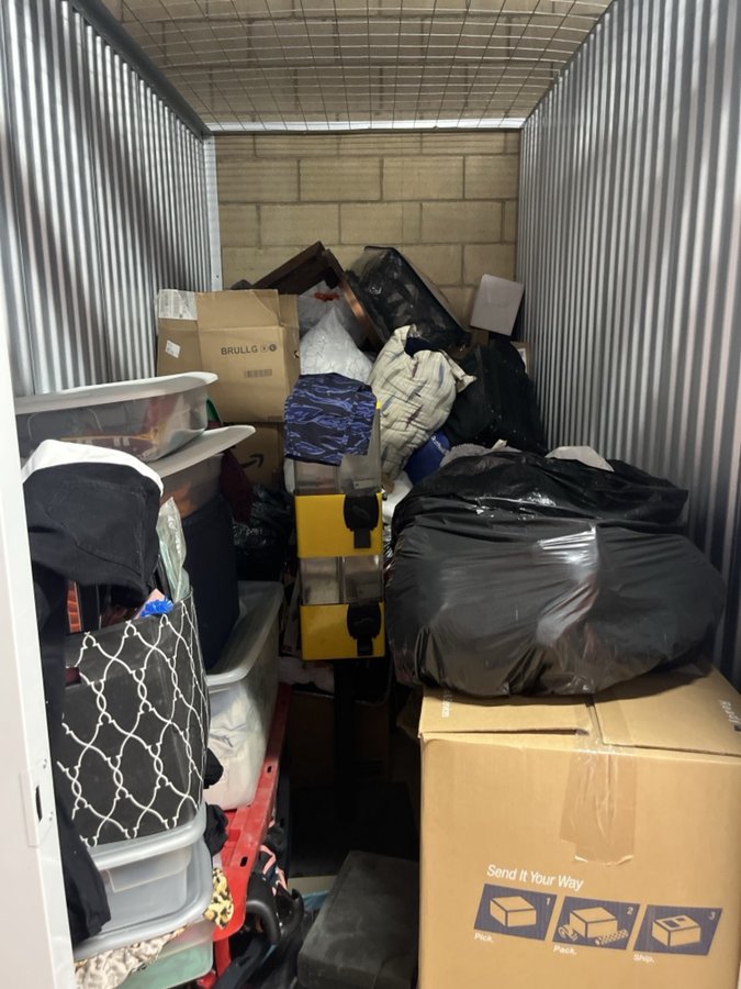 5 x 10 storage unit in San Diego, CA