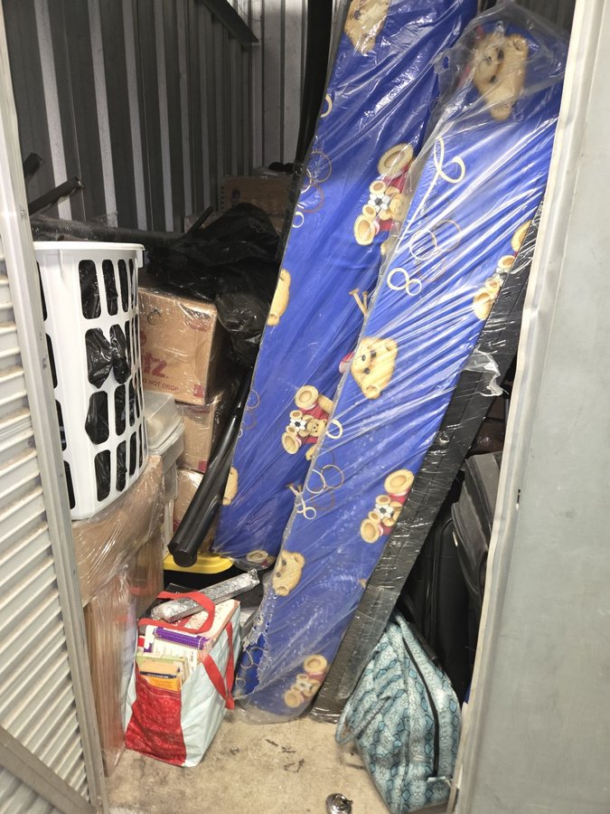 5 x 10 storage unit in Hyattsville, MD