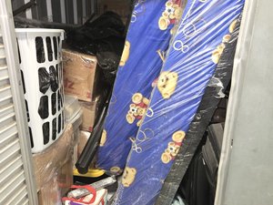 5 x 10 storage unit in Hyattsville, MD