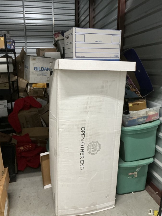 10 x 15 storage unit in San Diego, CA