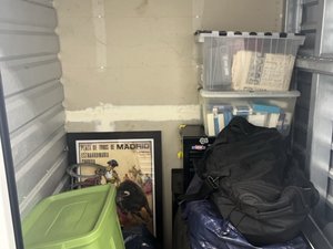 5 x 5 storage unit in Carlsbad, CA
