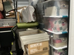 10 x 10 storage unit in San Diego, CA