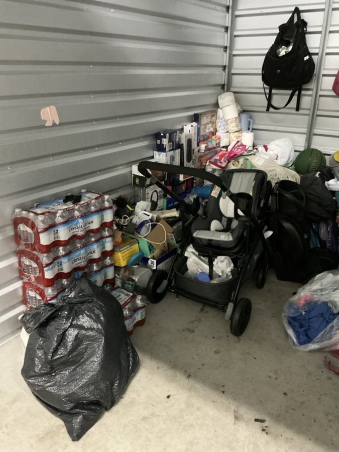 10 x 10 storage unit in San Diego, CA