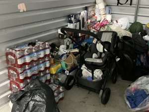 10 x 10 storage unit in San Diego, CA