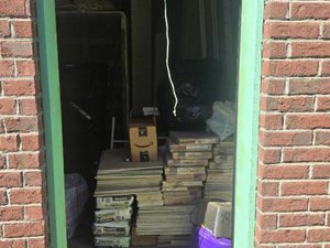 10 x 10 storage unit in Modesto, CA