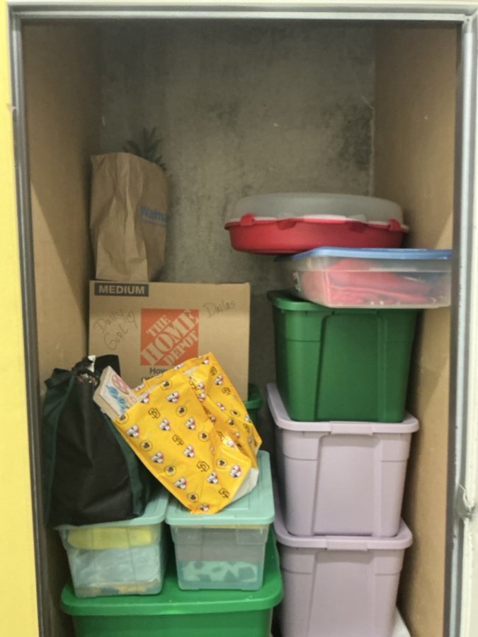 4 x 4 storage unit in Solana Beach, CA