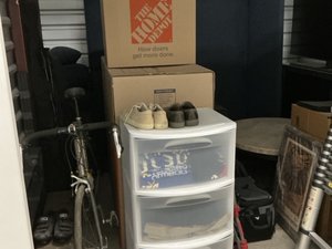 10 x 10 storage unit in San Diego, CA