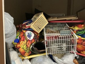 10 x 10 storage unit in San Diego, CA