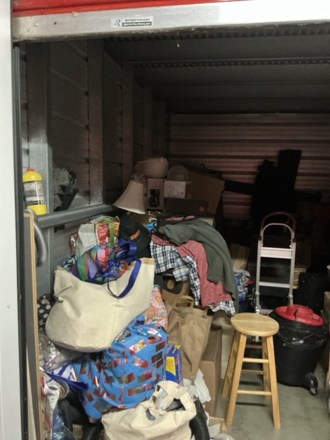 10 x 15 storage unit in Carlsbad, CA