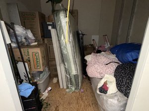 10 x 10 storage unit in Simi Valley, CA