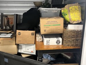 10 x 7 storage unit in Carlsbad, CA