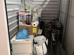 5 x 10 storage unit in San Diego, CA