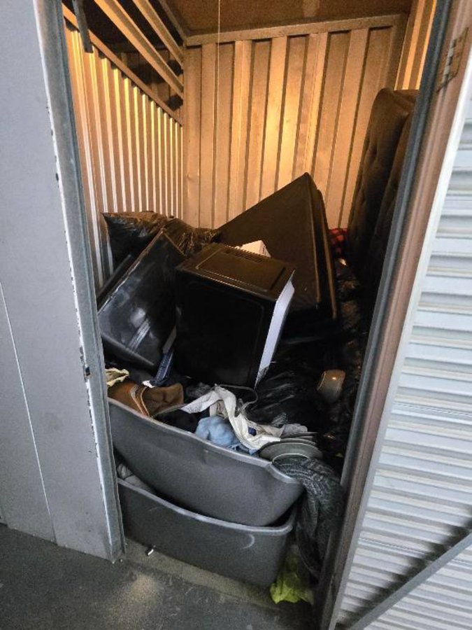 5 x 5 storage unit in Indianapolis, IN