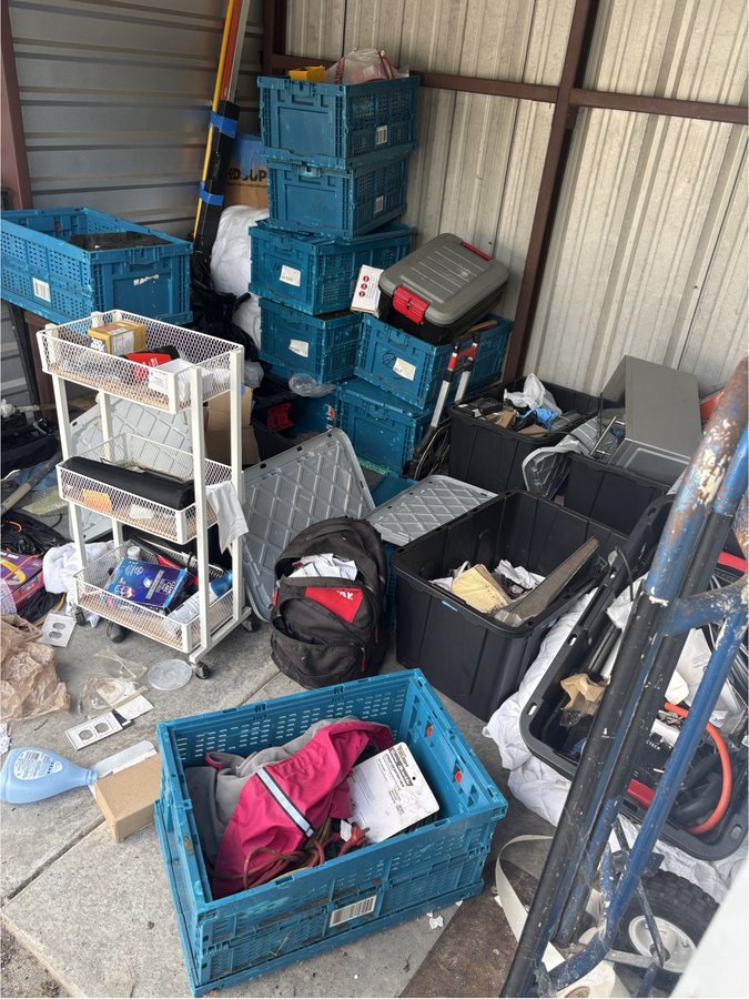10 x 10 storage unit in Savannah, GA