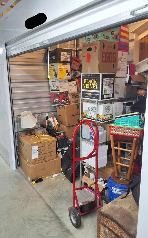 10 x 5 storage unit in Bismarck, ND