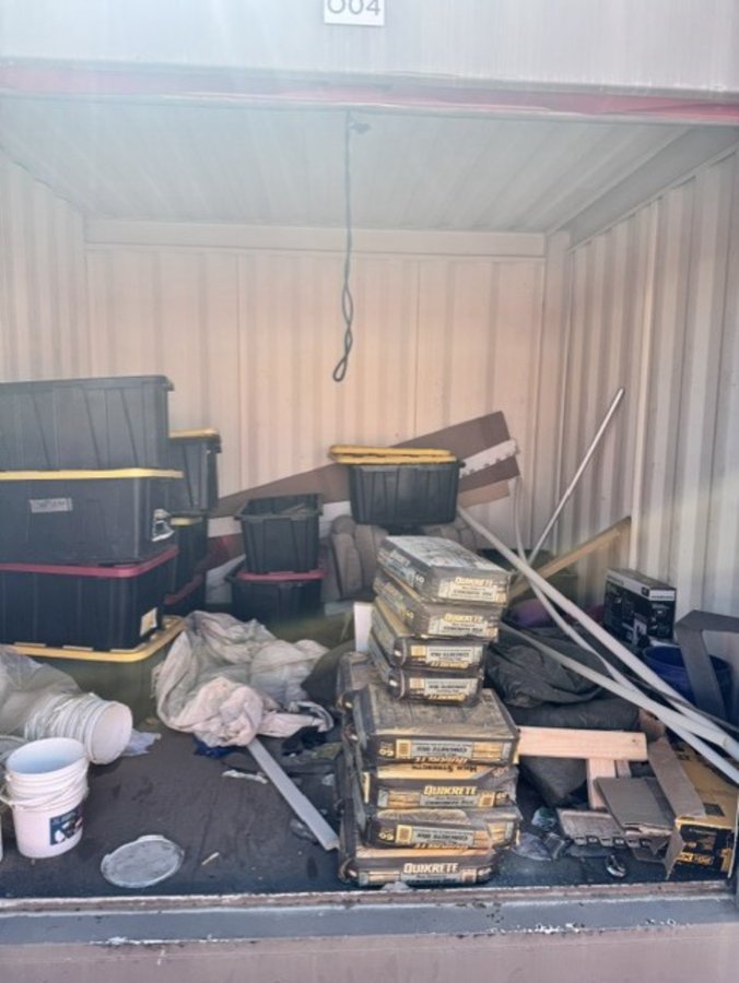10 x 10 storage unit in Mesa, AZ