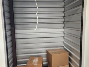 5 x 5 unit in Chicago