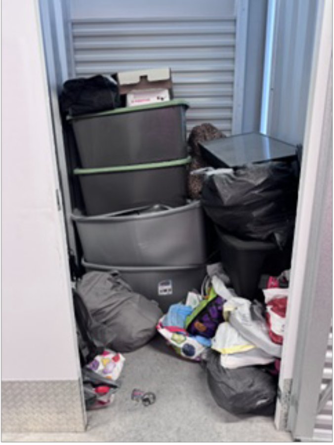 5 x 5 storage unit in Stratford, CT