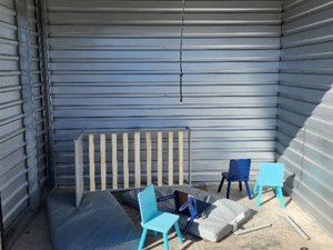 10 x 7 storage unit in Sacramento, CA
