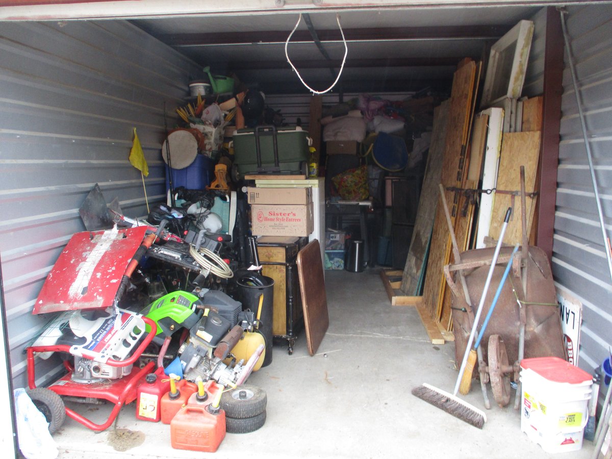 10 x 20 storage unit in Des Moines, IA