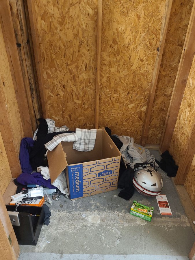 5 x 5 storage unit in Portland, OR