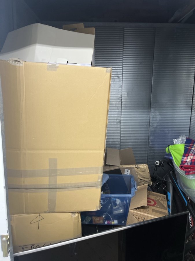 6 x 6 storage unit in Oceanside, CA