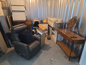 10 x 10 storage unit in Mt Holly, NC