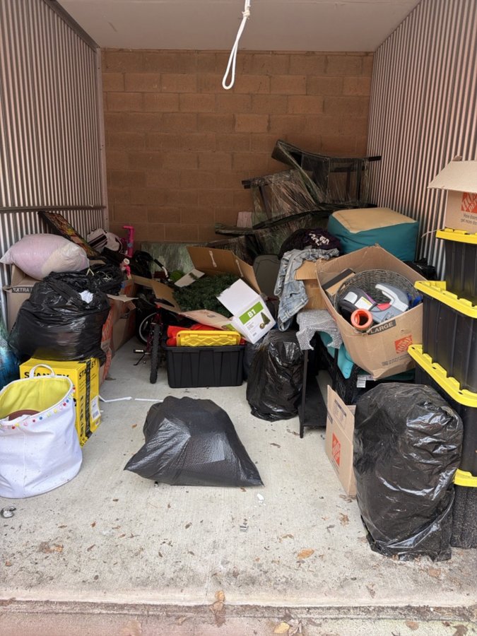 10 x 15 storage unit in Shelby Township, MI