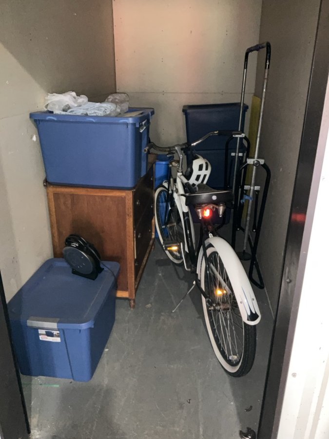 5 x 10 storage unit in Salem, OR