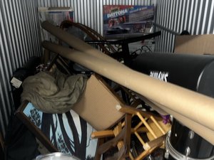 5 x 10 storage unit in Vista, CA