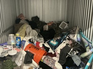 5 x 10 storage unit in Vista, CA